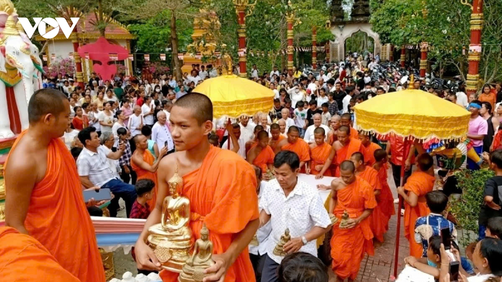 Misleading claims on religious freedom contradict reality in Vietnam